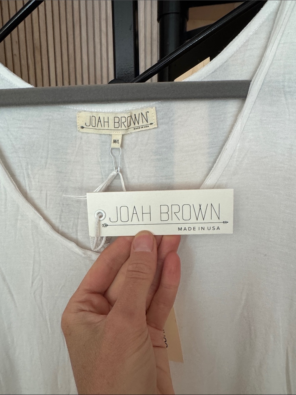 Joah Brown White Layered Scoop Neck Tank - Picture 4 of 4
